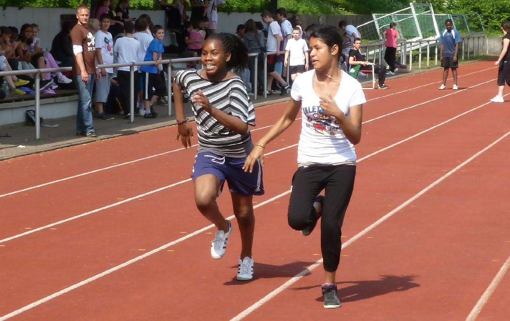 <i><b>Bundesjugendspiele 2011-041</b></i>